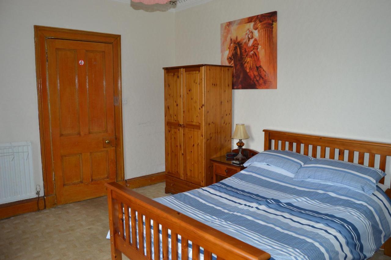Carnegie Holiday Cottage Данфермлин Экстерьер фото