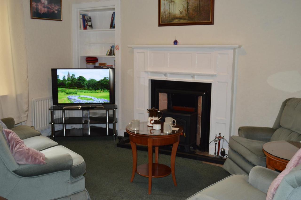 Carnegie Holiday Cottage Данфермлин Экстерьер фото